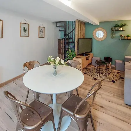 Tatil Evi Amazing In Apremont With Kitchen Apremont (Vendee)