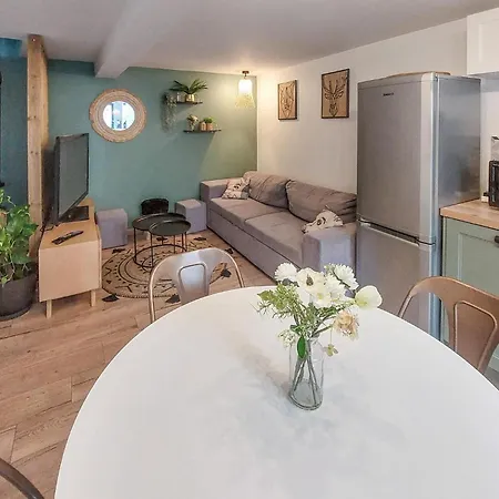 Amazing In Apremont With Kitchen Apremont (Vendee)